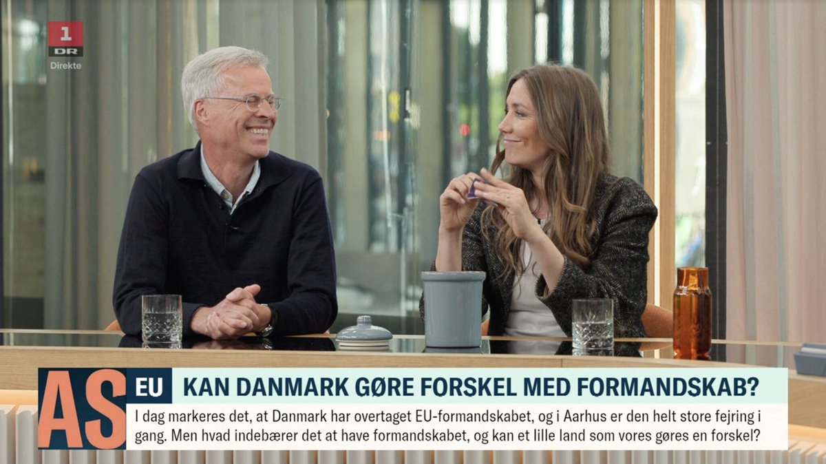 Tænketanken EUROPA (@thinkeuropa) on Twitter photo "Det er som en dirigent i et orkester - ham kan man ikke undvære."
👆<a href="/NissenChristine/">Christine Nissen</a> om det danske formandskab af EU's Ministerråd.
#eudk #dkpol <a href="/eu2025dk/">Danish Presidency of the Council of the EU 2025</a> "Det er som en dirigent i et orkester - ham kan man ikke undvære."
👆<a href="/NissenChristine/">Christine Nissen</a> om det danske formandskab af EU's Ministerråd.
#eudk #dkpol <a href="/eu2025dk/">Danish Presidency of the Council of the EU 2025</a>