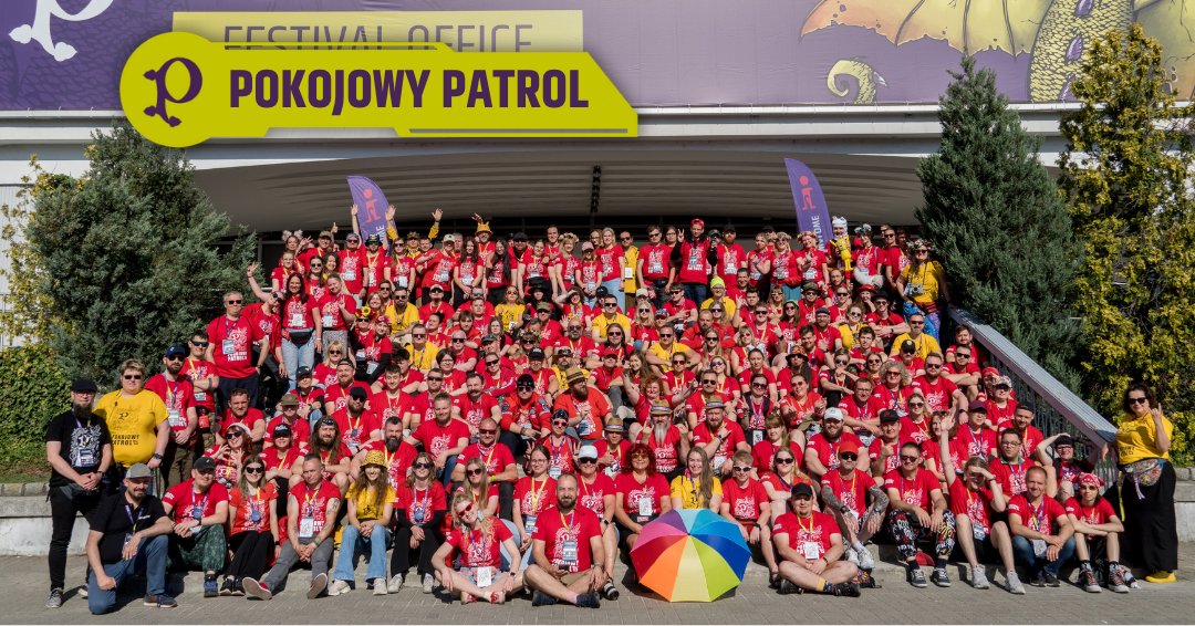 Kolejna grupa niezastąpionych wolontariuszy, którym chcemy z całego serca podziękować, to ekipa <a href="/PokojowyPatrol/">Pokojowy Patrol</a> z <a href="/fundacjawosp/">WOŚP</a>! 🙌

Drodzy, Wasze zaangażowanie i wsparcie było nieocenione. 🤩 Dzięki Wam Pyrkon był nie tylko radosny, ale też bezpieczny. 💪

#Pyrkon