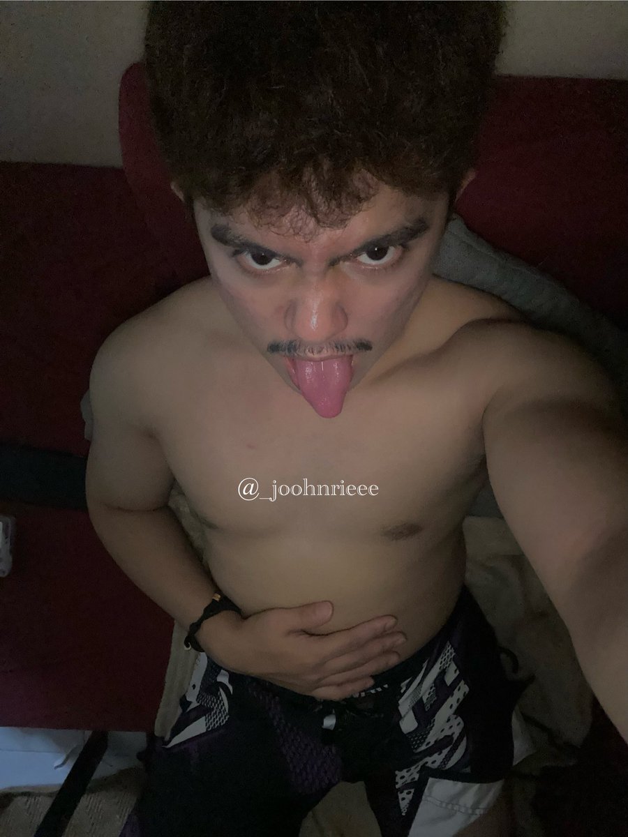 1Johnrieee's tweet photo. 😛 https://t.co/Da9wRHxO72