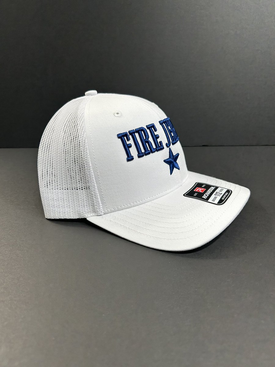 firejerrydc's tweet image. Nothing like a part time general mgr and the worst cap guy the cowboys have in Jerry and Stephen They haven’t won anything since Jimmy left 

GET YOUR FIRE JERRY HATS TODAY 🔥

firejerrydc.myshopify.com