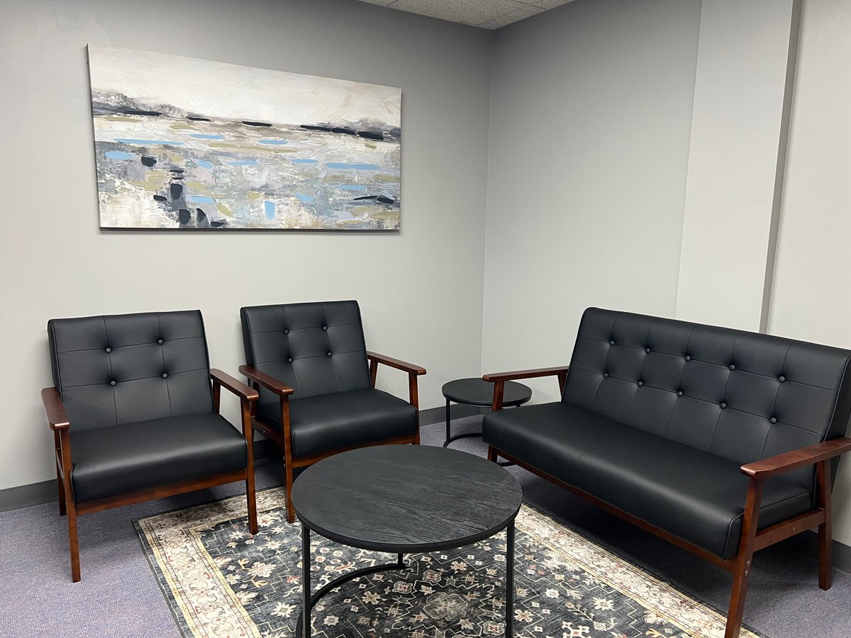 Stangelawfirm's tweet image. This week, Stange Law Firm&apos;s #CedarRapids, Iowa office relocated to a larger, contiguous office space to better serve our clients in the area. Our #divorce and #familylaw office in #LinnCounty is now located at 3100 E Ave NW, Suite 105, Cedar Rapids, Iowa 52405.