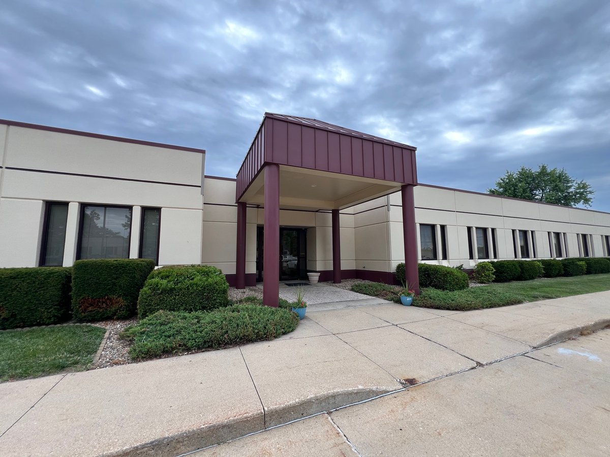 Stangelawfirm's tweet image. This week, Stange Law Firm&apos;s #CedarRapids, Iowa office relocated to a larger, contiguous office space to better serve our clients in the area. Our #divorce and #familylaw office in #LinnCounty is now located at 3100 E Ave NW, Suite 105, Cedar Rapids, Iowa 52405.
