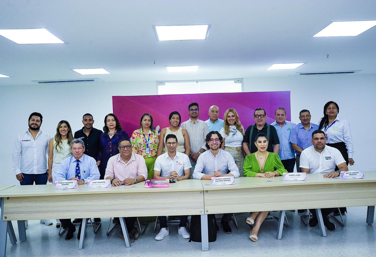 GobdelCesar's tweet photo. La Oficina de las TIC realizó mesa de trabajo, en Valledupar, con representantes de distintas universidades, empresas fintech y sectores productivos, con miras al Encuentro de Ecosistemas Digitales TIC 4.0, que se desarrollará en septiembre.

Contamos con la presencia del Subdirector de Industrias  T.I del MinTic André Felipe Galindo y el consenso fue claro: todos aportan experiencia, conocimiento y compromiso por la innovación y el desarrollo tecnológico del Cesar.

¡La tecnología sigue en marcha!