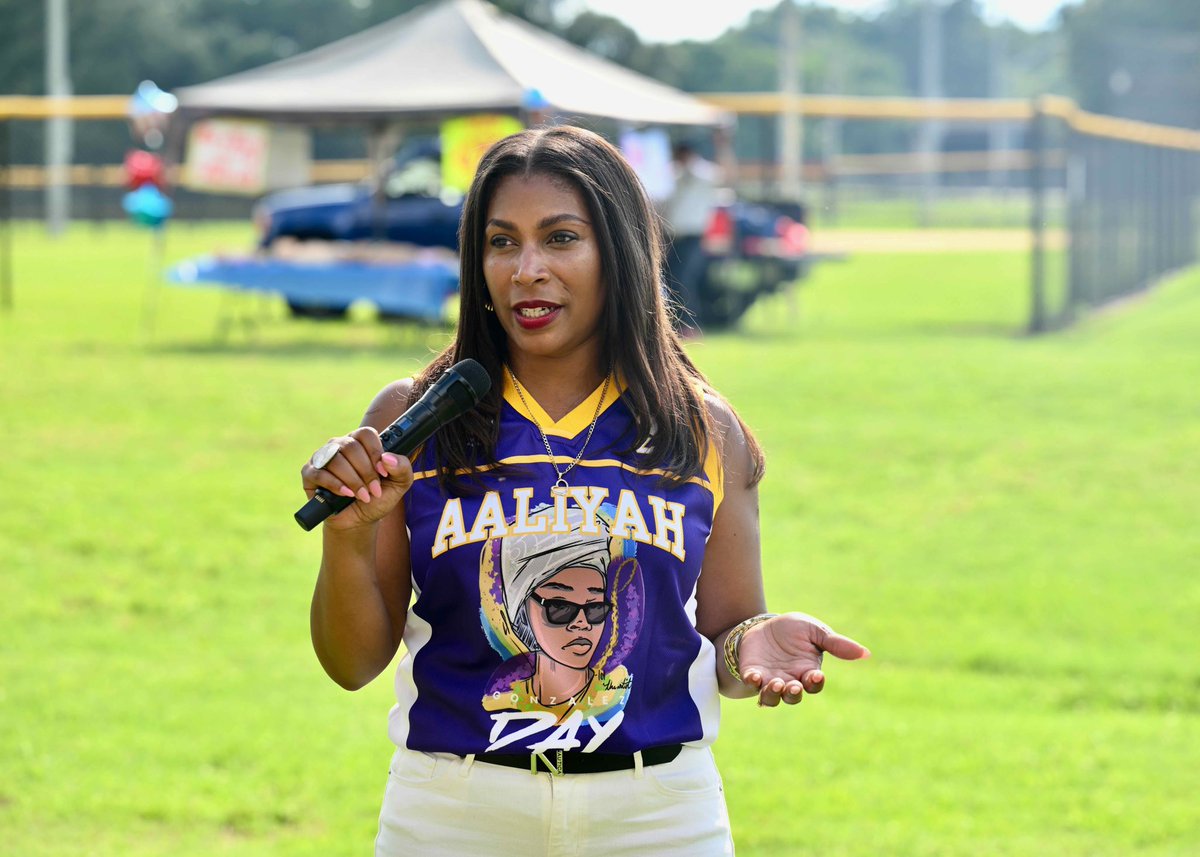arunamiller's tweet image. Aaliyah Gonzalez was just 18 when her life was cut short in the 2023 Brooklyn Day shooting—but her light lives on. Aaliyah Day honors her spirit and calls us to heal, remember, and confront the violence that stole her future.