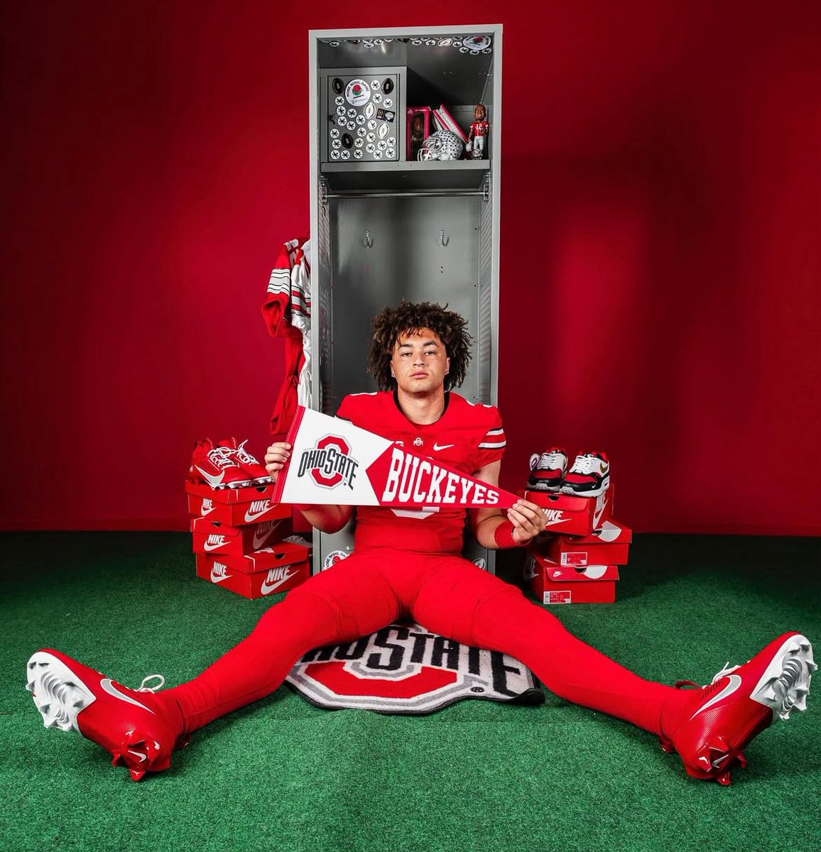 TheBuckeyeNut's tweet image. BREAKING: 4⭐️ 2026 California QB Luke Fahey has committed to Ohio State