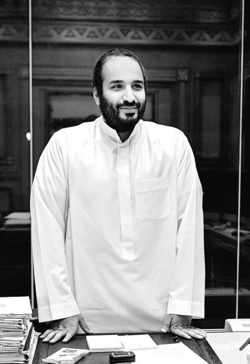 العالم كله يتحدث ..
العالم كله مُنبهر ..

ابرز المتفائلين لم يتوقع ان تصل رياضتنا لهذه المتعه والقوة والقيمة والتأثير.. شكرا لمن معه تتحقق الأحلام ، و الآمال ، و الرؤى ، دمت ملهماً لجيل يرى فيك العزيمة ، والشموخ ، والطموح.

 #السعودي_لا_يخاف