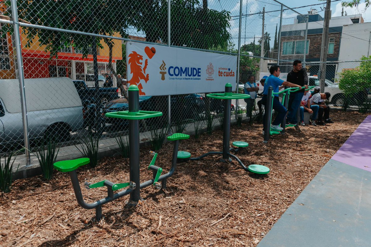 ¿Ya vieron cómo dejamos la Unidad Deportiva #59? 

De un espacio abandonado a uno totalmente renovado; así fue como quedó esta unidad, tras una inversión de más de 5 millones de pesos, que servirá para que las y los vecinos de la zona sigan disfrutando y construyendo comunidad.