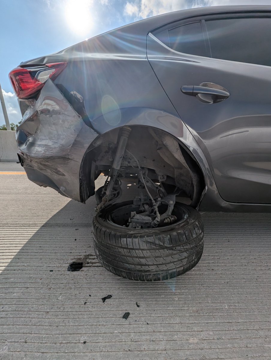 BioChem_Lifter's tweet photo. @MrBeast can you help me with my car? 😂🥲 https://t.co/X9WaKwhYpf