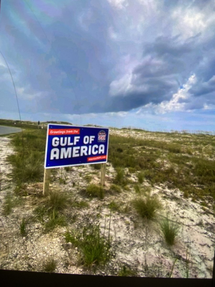 FLStateParks's tweet image. New photo op alert! 📸 The first "Greetings from the Gulf of America" sign is now up at Dr. Julian G. Bruce St. George Island State Park, just in time for Fourth of July! 🇺🇸🎆 It's the perfect selfie spot. Look for more signs coming soon to #FLStateParks along the coast!