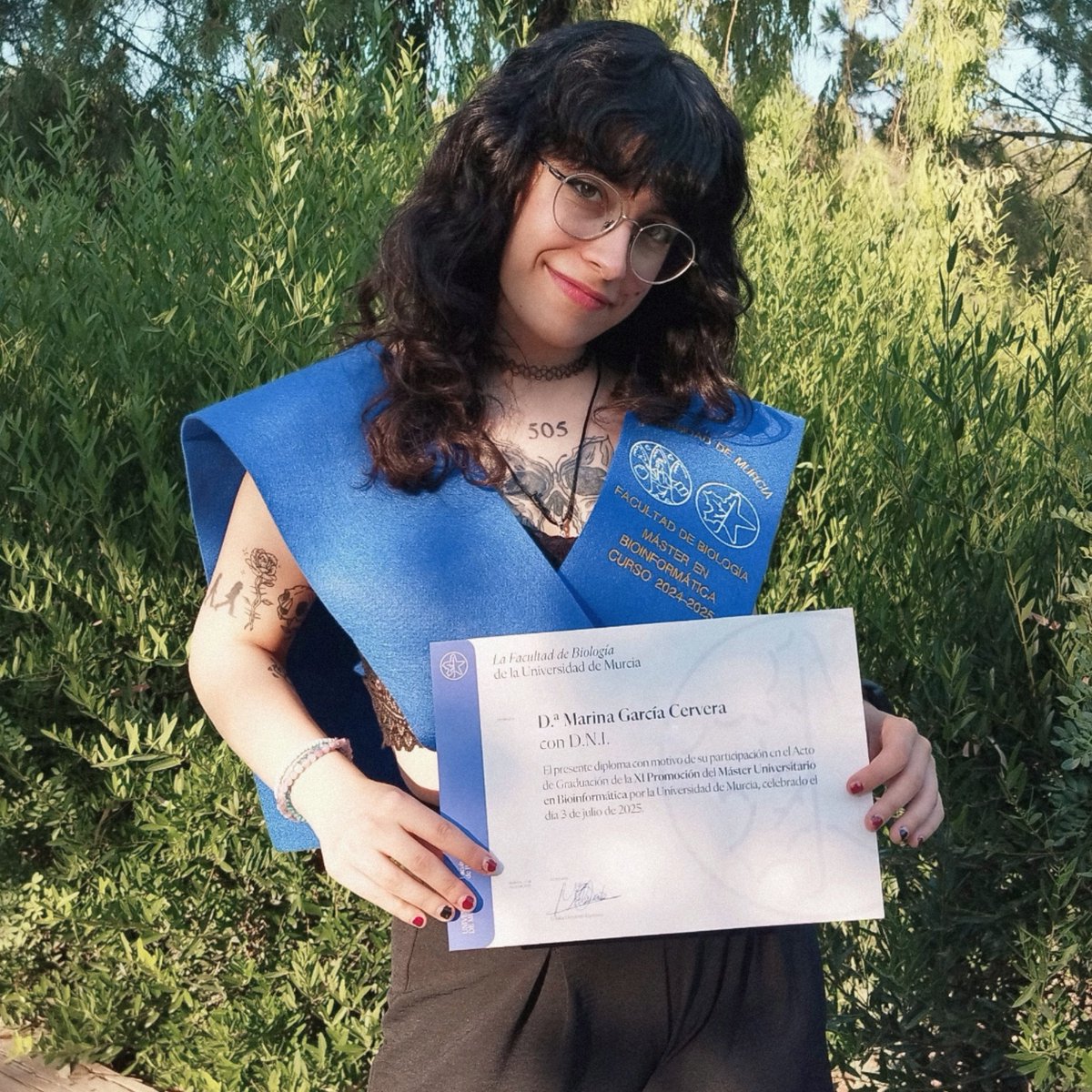 marinartmonkey's tweet photo. Oficialmente bioinformática por la @UMU!!!! 💻👾💌 https://t.co/iPC5g0hR5O
