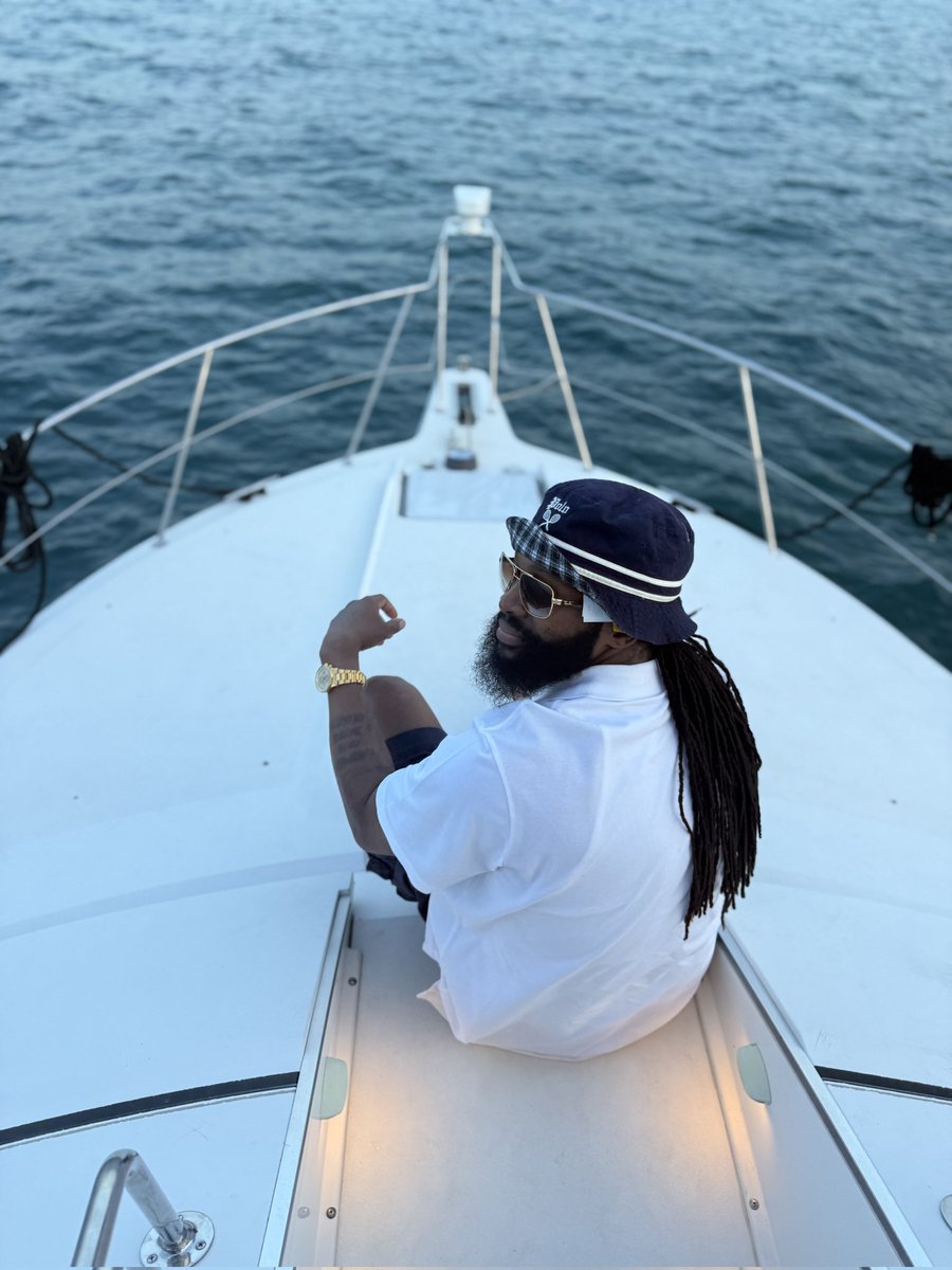 Sam_cash1's tweet image. "On Some Other Shit Like Always!"
#IAM
#originall🕶koutboy😎 
#LoLife🐎
#playaonlyliveonce