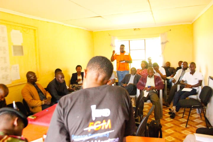 TunawezaEmpower's tweet image. Even as we close our @Power2YouthKe project, we continue to facilitate open communication between the police, legal agencies & community stakeholders to create a more effective response to FGM/C & SGBV cases, ultimately aiding survivors in their journey toward justice & healing