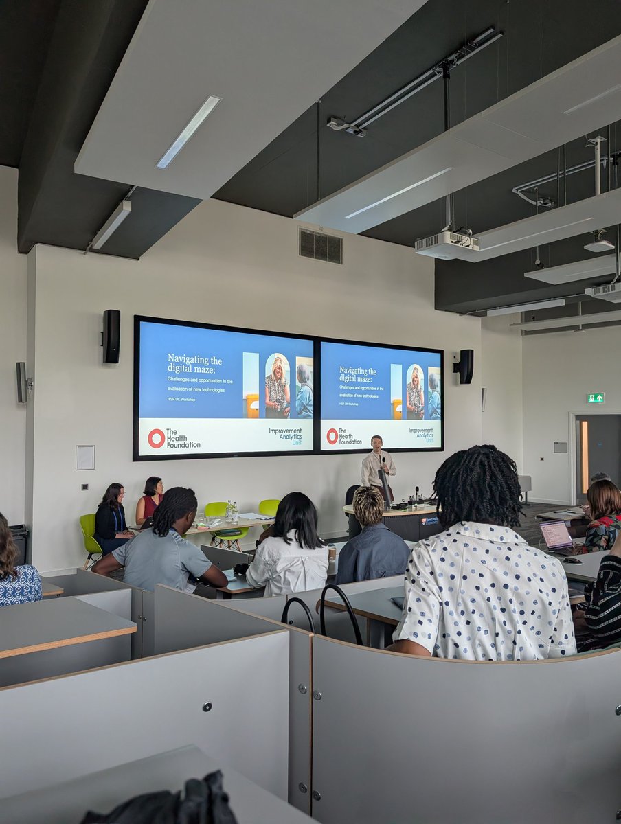 SYNERG_IE's tweet image. This week, members of the SYNERG-IE team travelled to Newcastle for the @HSRN_UK #HSRUK25 conference. Coni and Nikki presented two very well-received posters and we attended a wide variety of interesting talks, discussions and workshops 💭