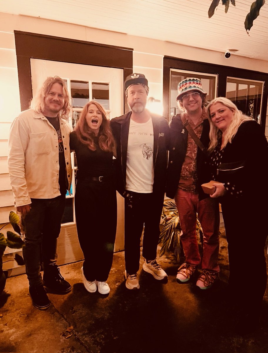 We are so grateful for this gang of beautiful minds.  Such beautiful music we made together and so much fun!  More soon...

Listen to "Found It In Us" here: orcd.co/tg_fiiu

#singersongwriters #music #newmusic #thegrahams