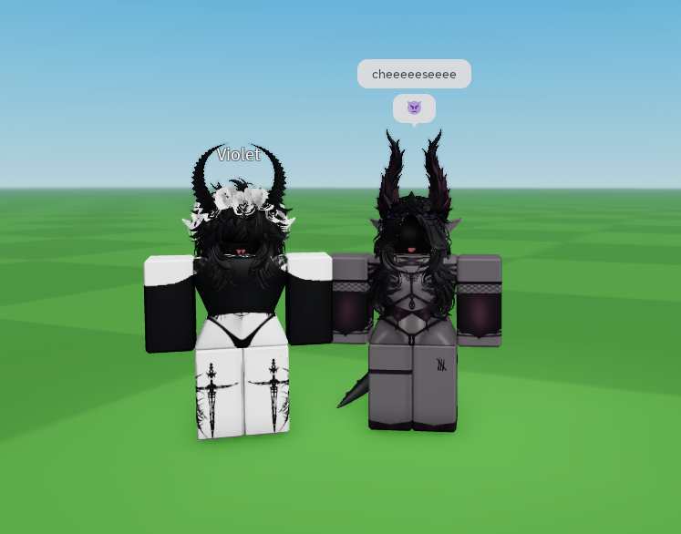 Z244RBX's tweet photo. Me and @VioletRR34 https://t.co/Em59gSgLDm