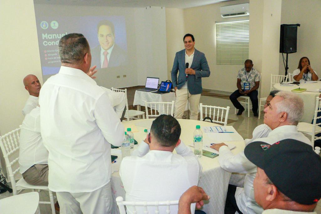 Escuela de Formación Política - PRM tweet media