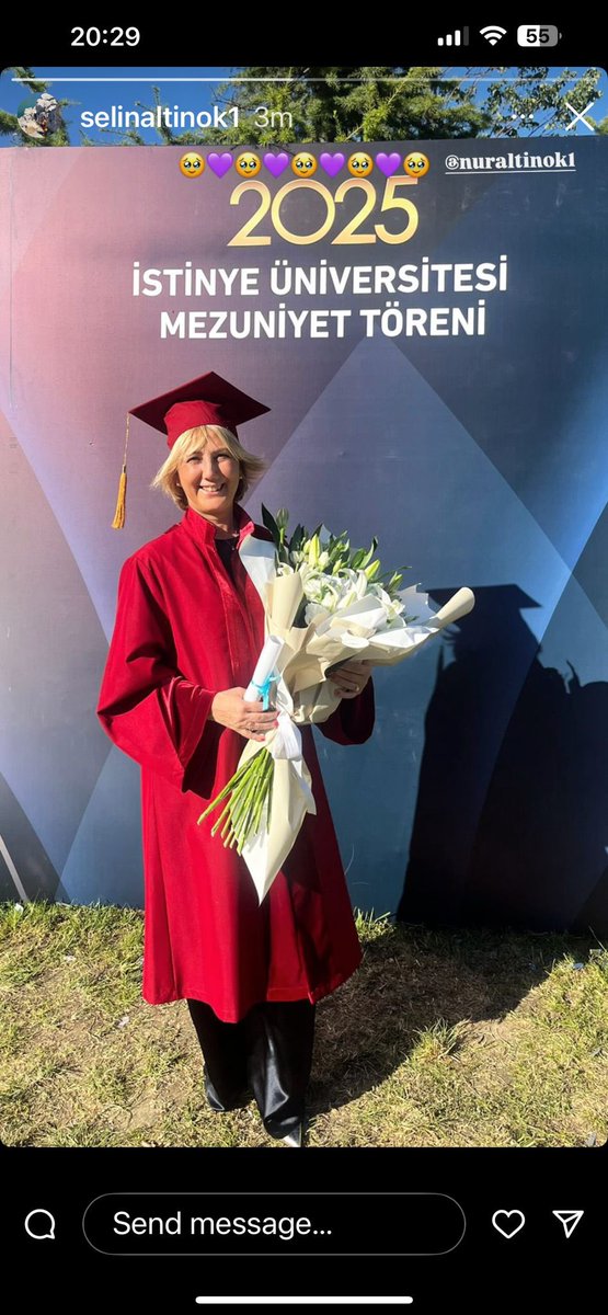 nuraltinok2's tweet image. Her daim eğitim, 
Her daim gelişim. 
Hayat öğrenci iken güzel. 
Bu güzellik devam edecek 🎓

#azim
#başarı
#gurur
@istinyeunivedu