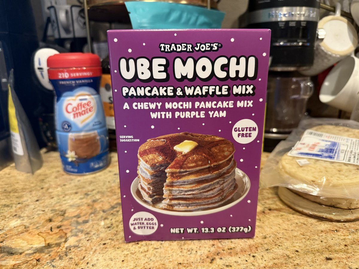 mochimoosebear's tweet image. Immediately when walking into my house
“Use Mochi?! Don’t mind if I do!”
lol thanks @ollie_stoat 🤣