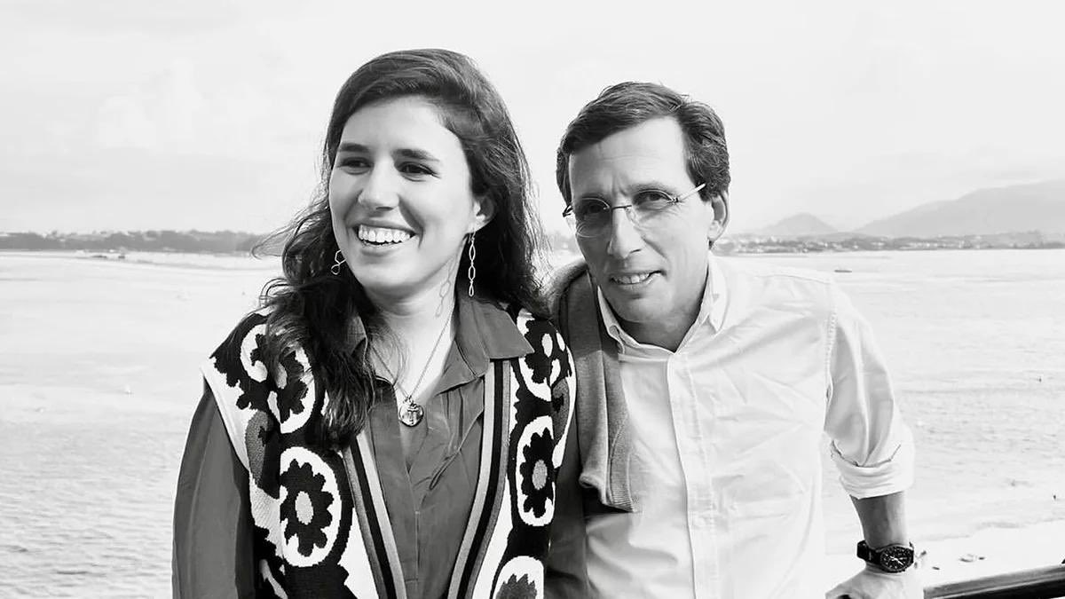 Enhorabuena a <a href="/AlmeidaPP_/">José Luis Martínez-Almeida</a> y Teresa Urquijo por el nacimiento de vuestro primer hijo.

Una familia que crece siempre es una buena noticia.

¡Felicidades, alcalde! 💙