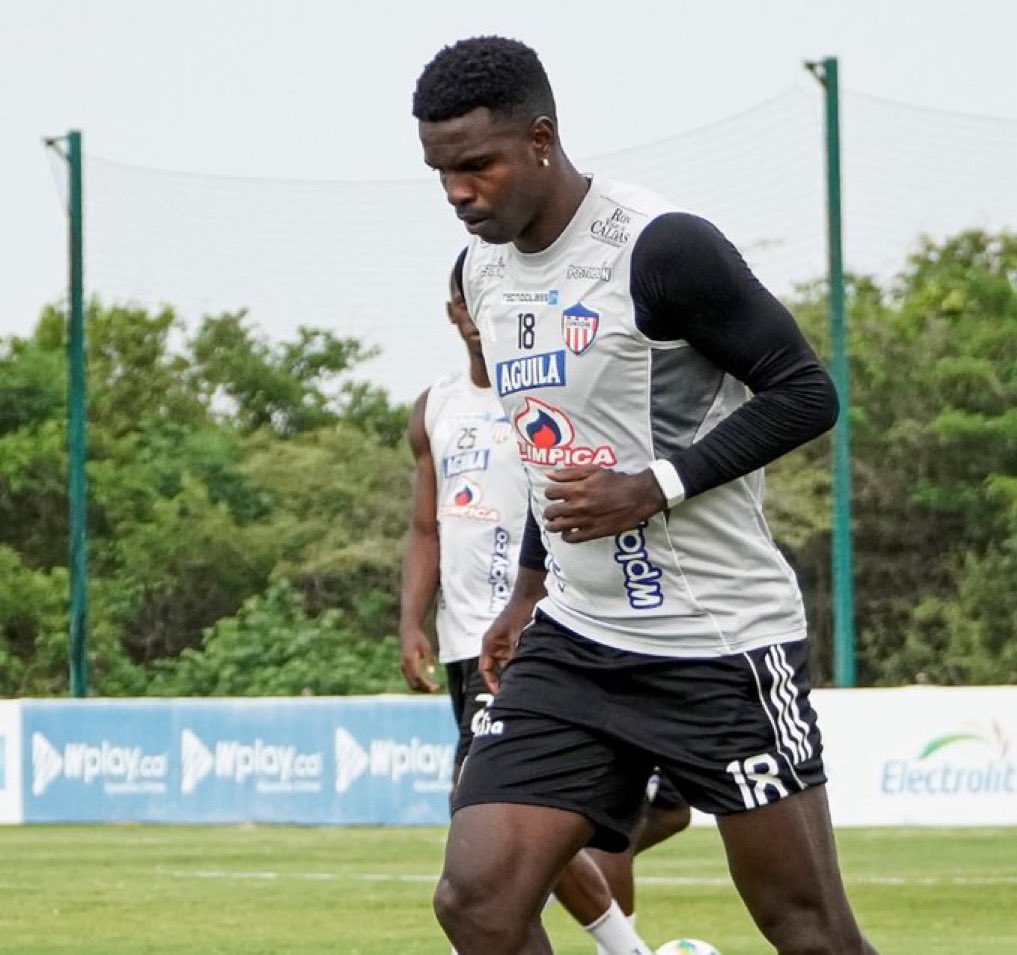 Marco Pérez firmó su desvinculación del Junior de Barranquilla.
Pereira su próximo destino.