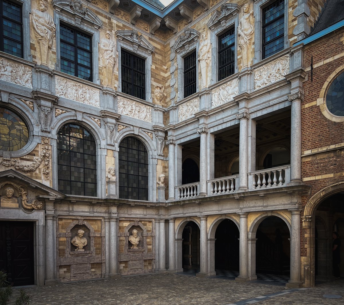 seekingxplorer's tweet image. 📍Ruben’s House, Antwerp