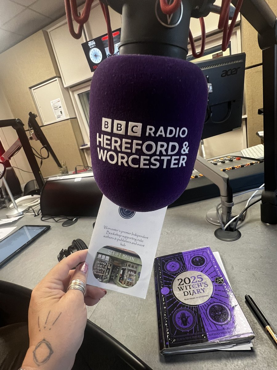 Leena Batchelor (@pixie_dragonfly) on Twitter photo We were really there!! Had such an amazing time with Worcestershire Literary Champion 2025-27 Pete and <a href="/ninadg/">Nina Das Gupta</a> on the <a href="/BBCUpload/">BBC Upload</a> show this evening
If you missed it catch it on BBC Sounds
.
More exciting news on the way soon!!! 🙌🍾 We were really there!! Had such an amazing time with Worcestershire Literary Champion 2025-27 Pete and <a href="/ninadg/">Nina Das Gupta</a> on the <a href="/BBCUpload/">BBC Upload</a> show this evening
If you missed it catch it on BBC Sounds
.
More exciting news on the way soon!!! 🙌🍾
