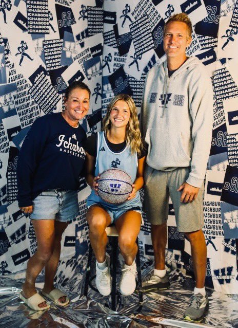 landri_schaffer's tweet image. Blessed to have received an offer from Washburn University. Go ichabods?!💙🩵
Thank you @coach_wes42 @coach_barreiro