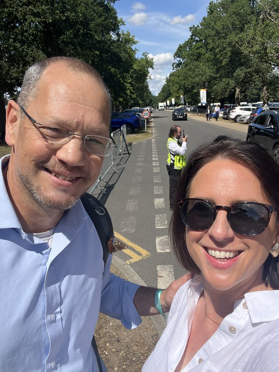 What a pleasure to see <a href="/Doug_Lemov/">Doug Lemov</a>  at #festivalofeducation in the flesh! Fantastic session that made me think hard and came away with feeling grounded. Thank you!