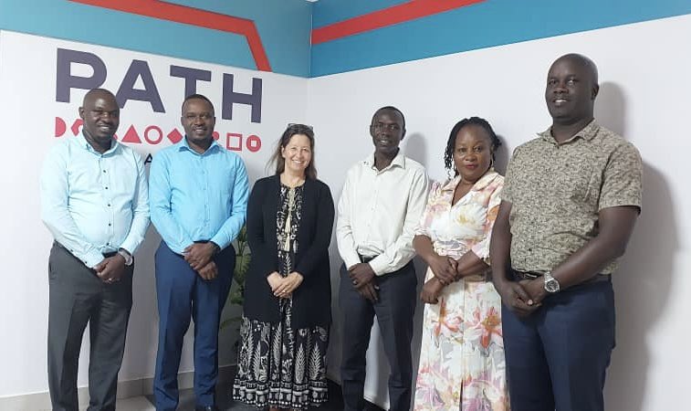 EsteeTorok's tweet image. Heading home, full of inspiration and gratitude, after meeting @gatesfoundation #malaria grantees and partners in Uganda 🇺🇬 @MinofHealthUG @IDRC_Uganda @UVRIug @CHAI_health @PATHtweets @FightingMalaria