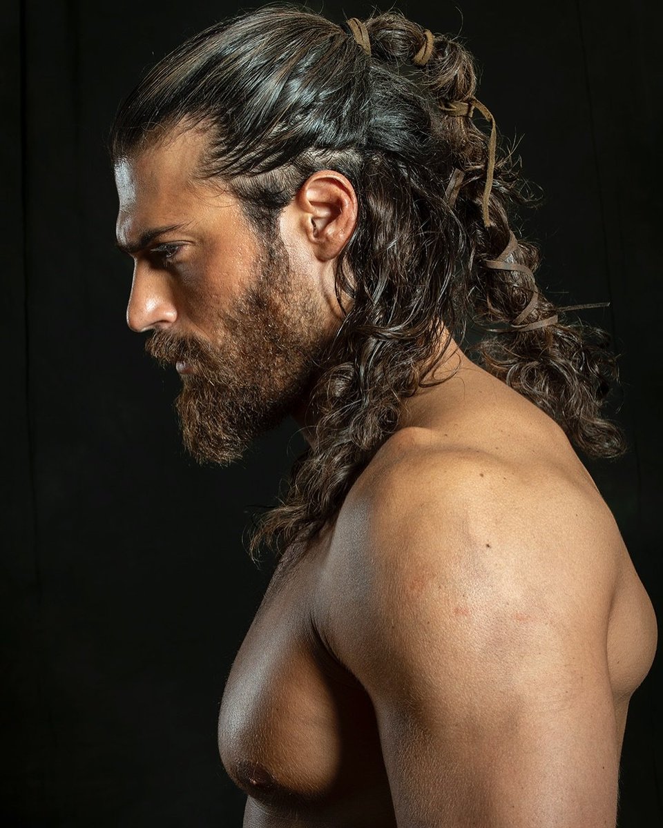 JananaFreitasS1's tweet image. I vote for #CanYaman from Turkey for The 100 Most Handsome Faces of 2025
#100faces2025
#tccandler 
@tccandler