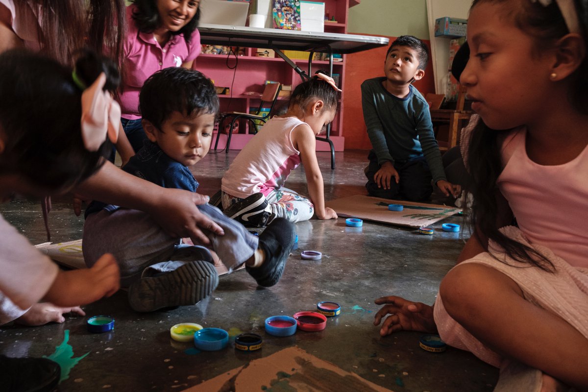 🇺🇸 Happy Fourth of July from AVSI!

Today we celebrate freedom—not only as a right, but as the daily work of making it real for those facing crisis and poverty. For AVSI, freedom means living one’s dignity, growing in hope, and becoming the protagonist of one’s own development.