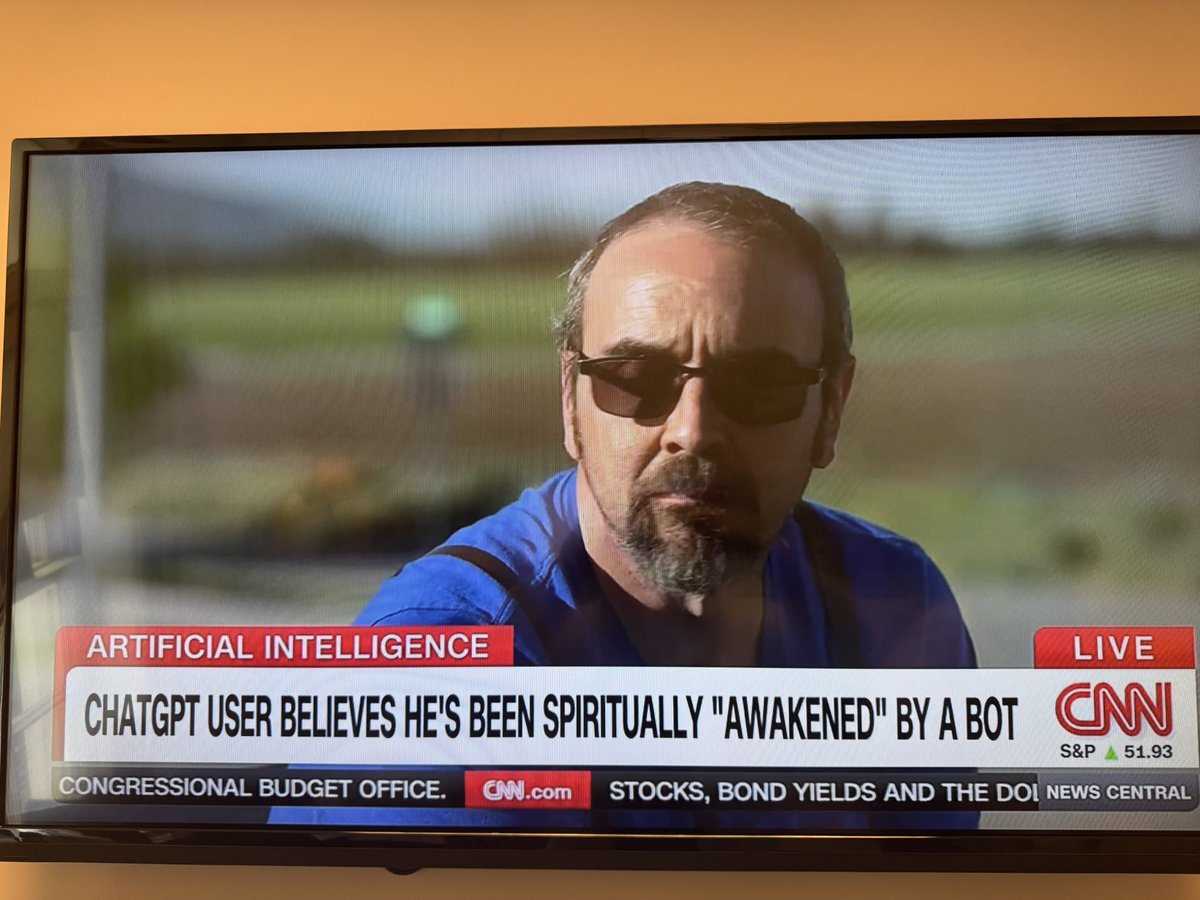 TaylorRogers47's tweet image. In case anyone was wondering what @CNN is covering right after the HISTORIC passage of President Trump’s One, Big, Beautiful Bill…🥴
This is why no one trusts the FAKE NEWS!