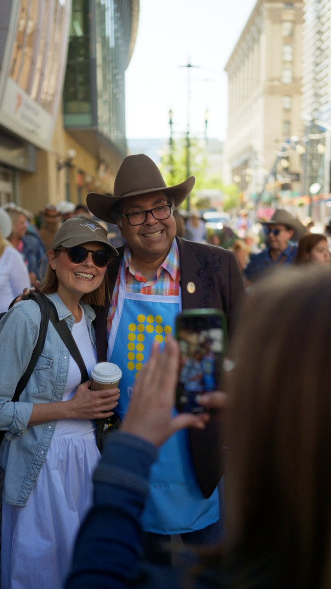 nenshi tweet picture