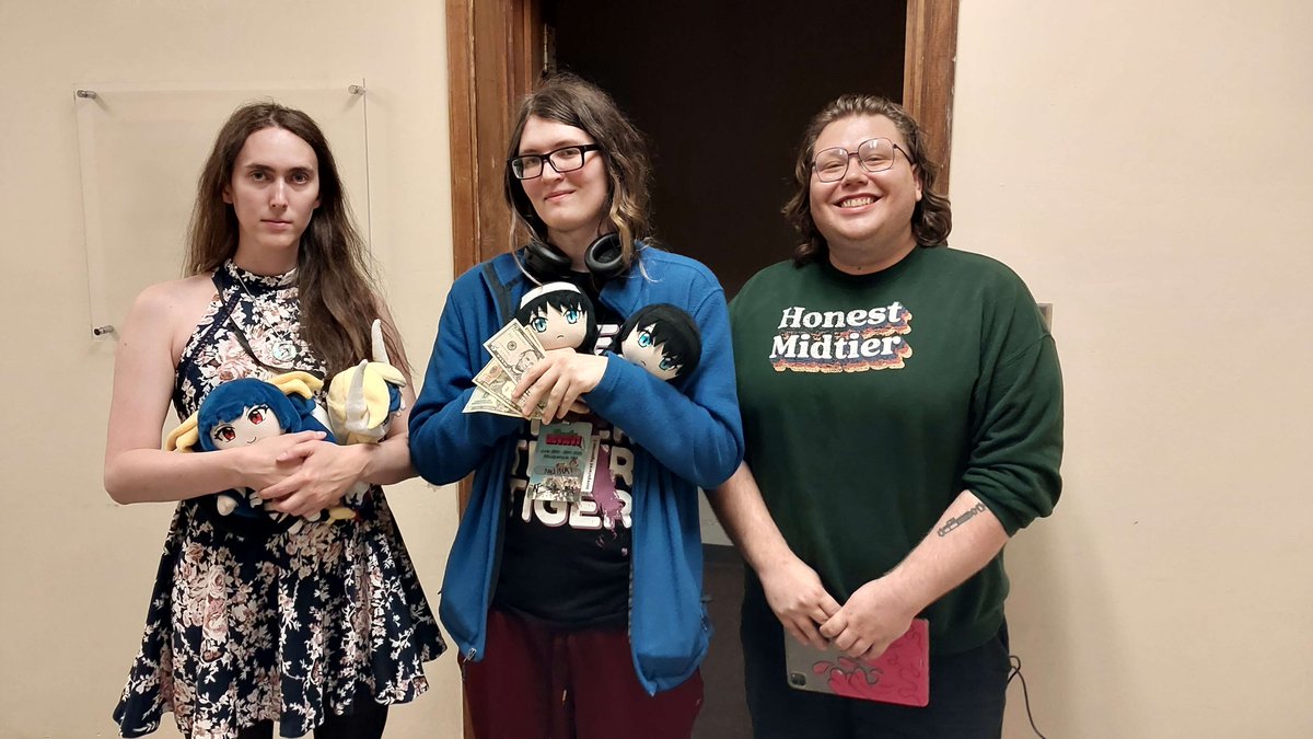 #SandiaShowdown Wonderful World Top 8!
1. <a href="/MelissaMeantIt/">Melissa Meant It</a> 
2. <a href="/thorntheletter/">Thorn</a> 
3. <a href="/Clamshakes/">Clamshakes</a>