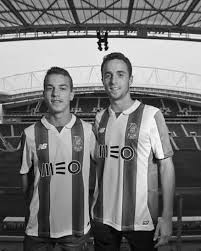 fpl_cheat_sheet's tweet image. Unfathomably tragic news. All of our thoughts and deepest condolences are with the family, friends, and teammates of Diogo and André during this unimaginably difficult time.

Rest in peace.