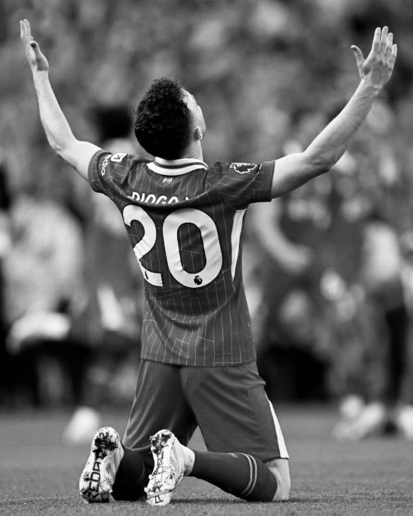 Nous avons appris avec une profonde tristesse la disparition de Diogo Jota et de son frère, André Silva.

Nos pensées accompagnent leur famille, leurs proches, leurs clubs et la sélection portugaise dans cette terrible épreuve.