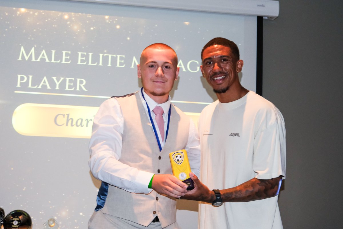 Sheffield Wednesday FC Community Programme (@swfccp) on Twitter photo Our Community College Awards Night was a massive success! 🎉
🙌 A huge thank you to Liam Palmer for coming down to celebrate our students' success!
#swfc <a href="/swfc/">Sheffield Wednesday</a> Our Community College Awards Night was a massive success! 🎉
🙌 A huge thank you to Liam Palmer for coming down to celebrate our students' success!
#swfc <a href="/swfc/">Sheffield Wednesday</a>