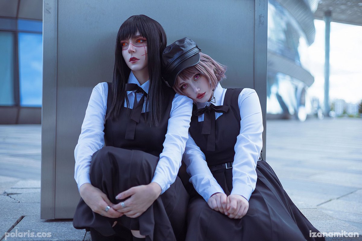 izanamitan's tweet photo. Death Demon and War Demon - Chainsawman

Kiga - @izanamitan 
Yoru - @po_olariss 

#cosplay #chainsawman https://t.co/R2WC3GJKZC