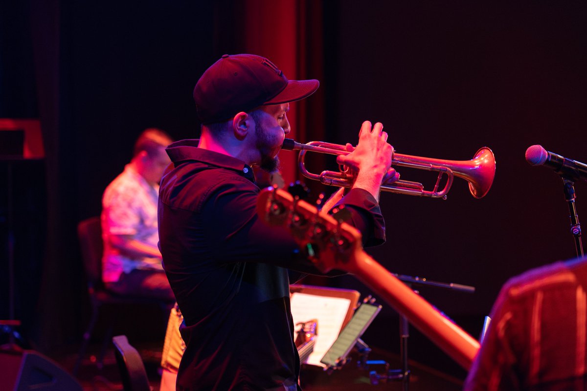 On June 6, Flushing Town Hall hosted Queens Rising: Queens Scene with performances by CreArtBox, Alba Musik, and Marilyn Castillo—celebrating the vibrant arts of Queens through music and collaboration.

📸: Beccavision NYC