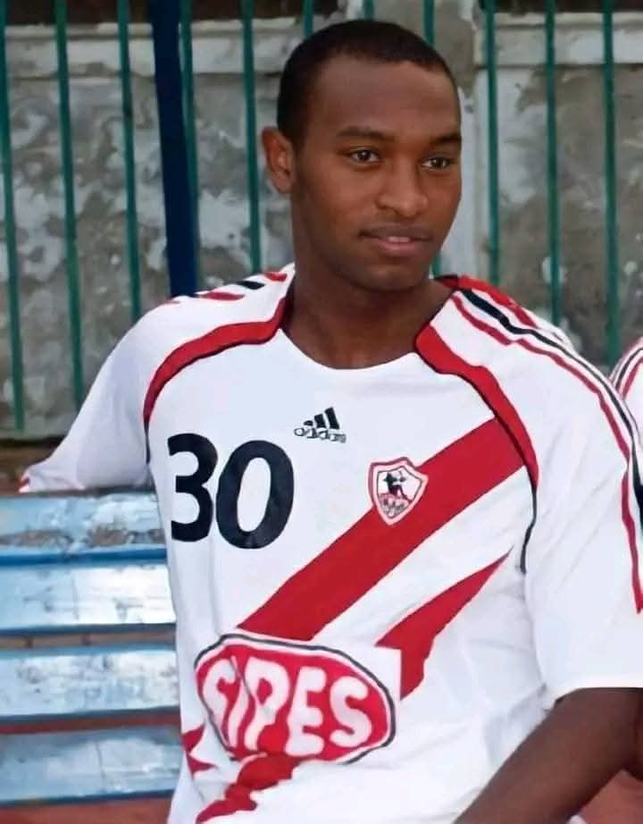 HebaHammam20's tweet photo. أمانة عليك يا ليل طول وهات العُمر من أوَّل https://t.co/Ni2R4VKqMs