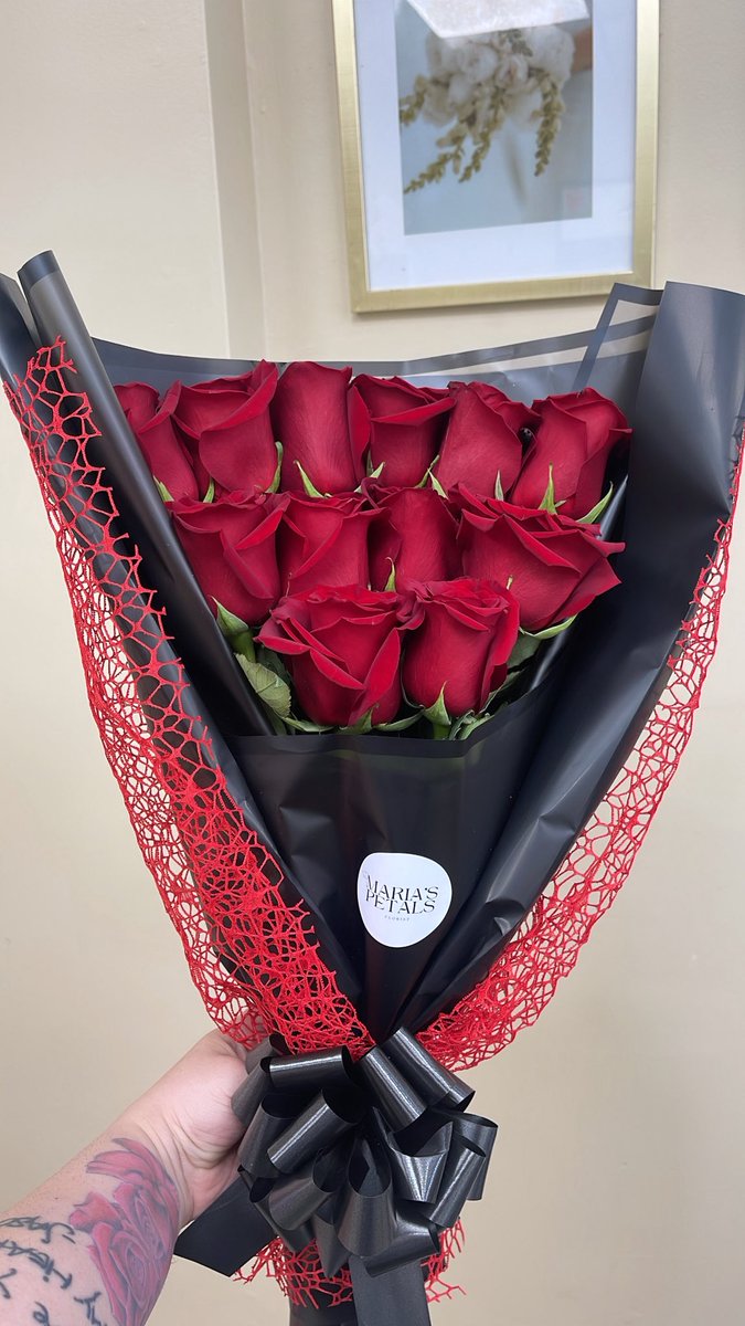 _thepetalpusha_'s tweet photo. There’s them then there’s MP 😮‍💨🌹

Maria’s Petals Florist 
968 s Clinton Ave Rochester Ny 14620

https://t.co/O19YgxZk5e https://t.co/NPS6beXzHA