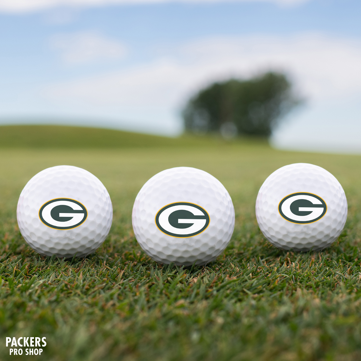 packersproshop's tweet image. Our golf collection is a hole-in-one ⛳Gear up today: bit.ly/3IcnbG6