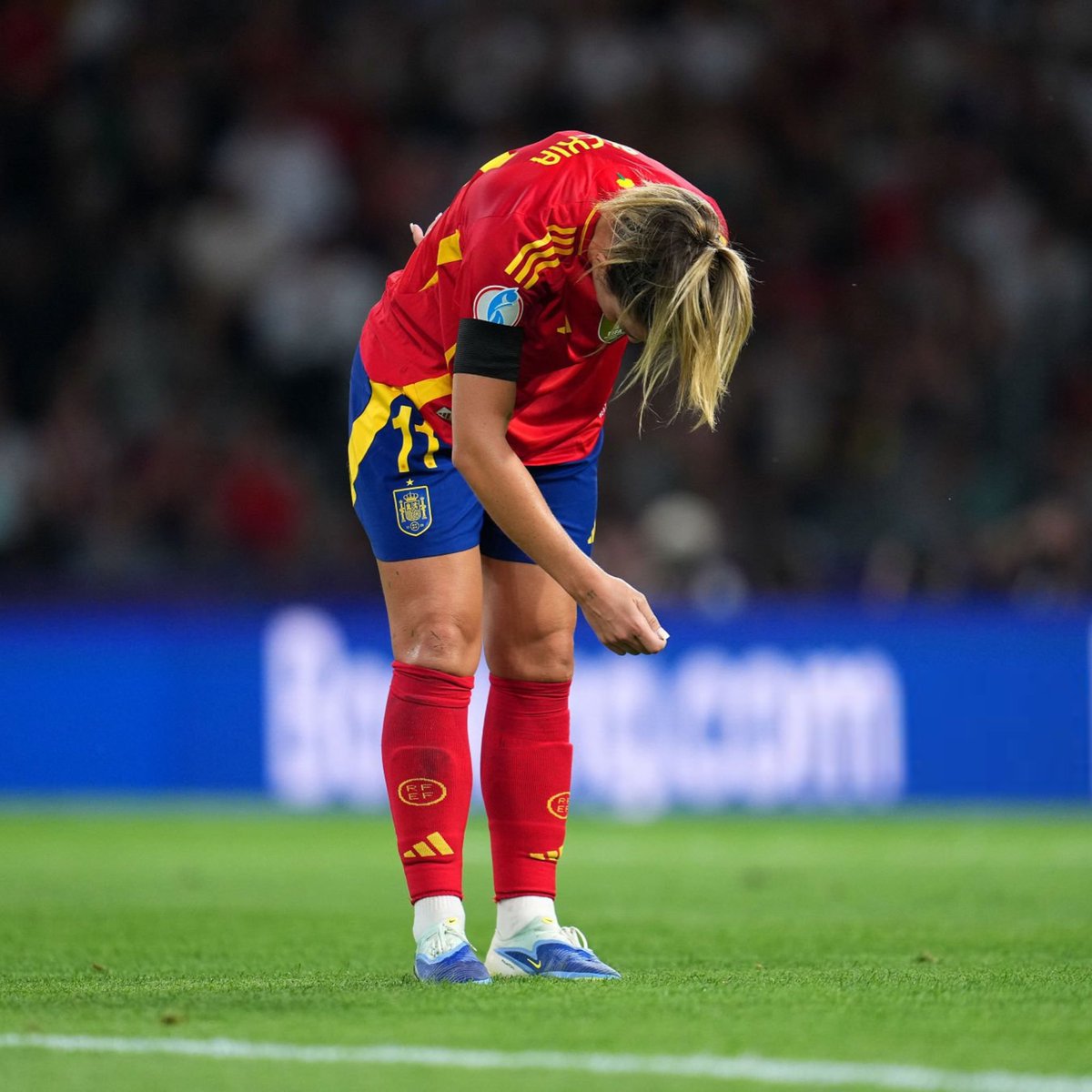 njzfcb's tweet photo. these pics alone speak a thousand words. 

alexia putellas - you will forever be a star. https://t.co/SsR1gZg1S6