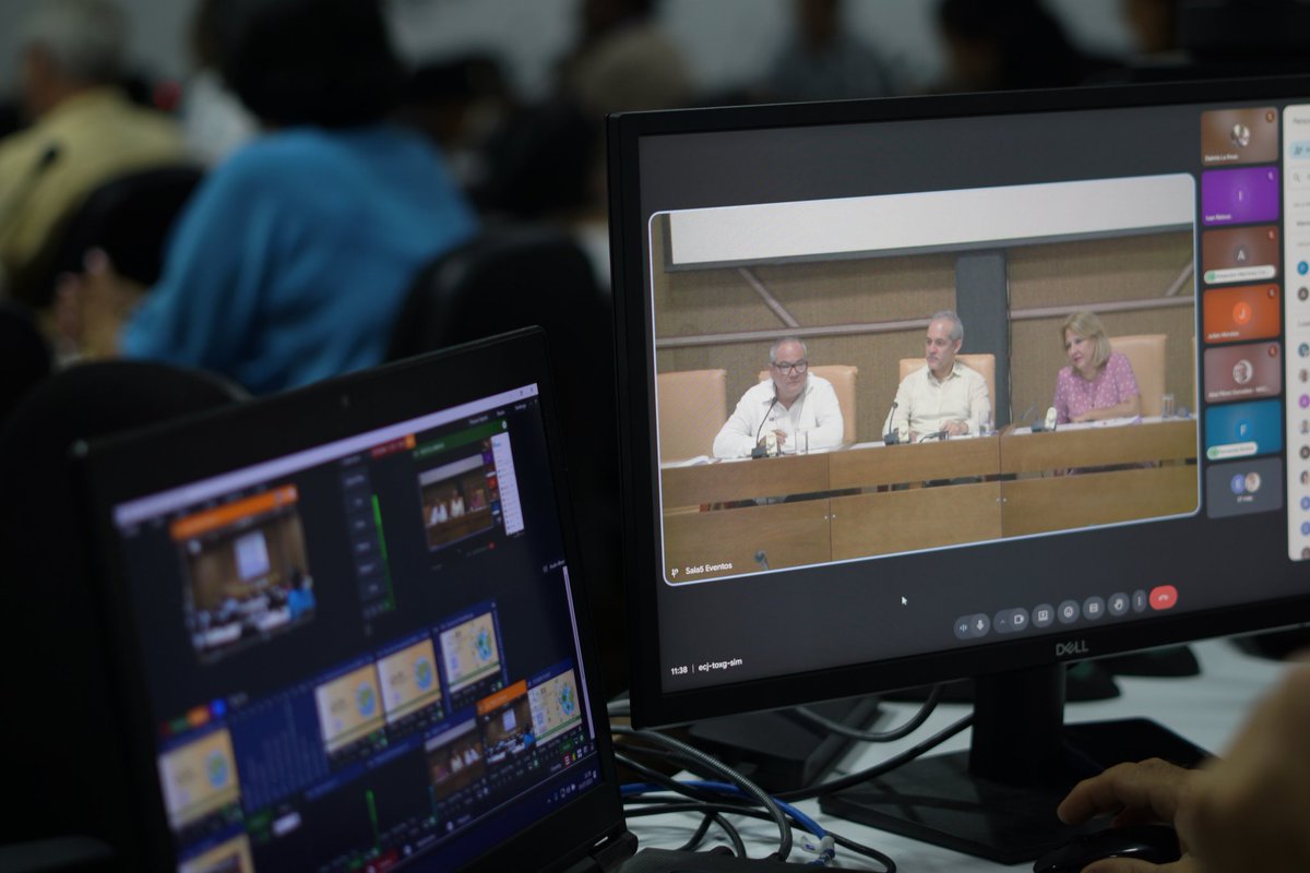 Participamos en Encuentro de Cubanos por el #MedioAmbiente y el Desarrollo Sostenible, q incluyó a científicos cubanos residentes en el exterior. Se identifica voluntad de colaboración en varios campos de #ciencia e #innovación en apoyo a política ambiental de #Cuba #XVConvención