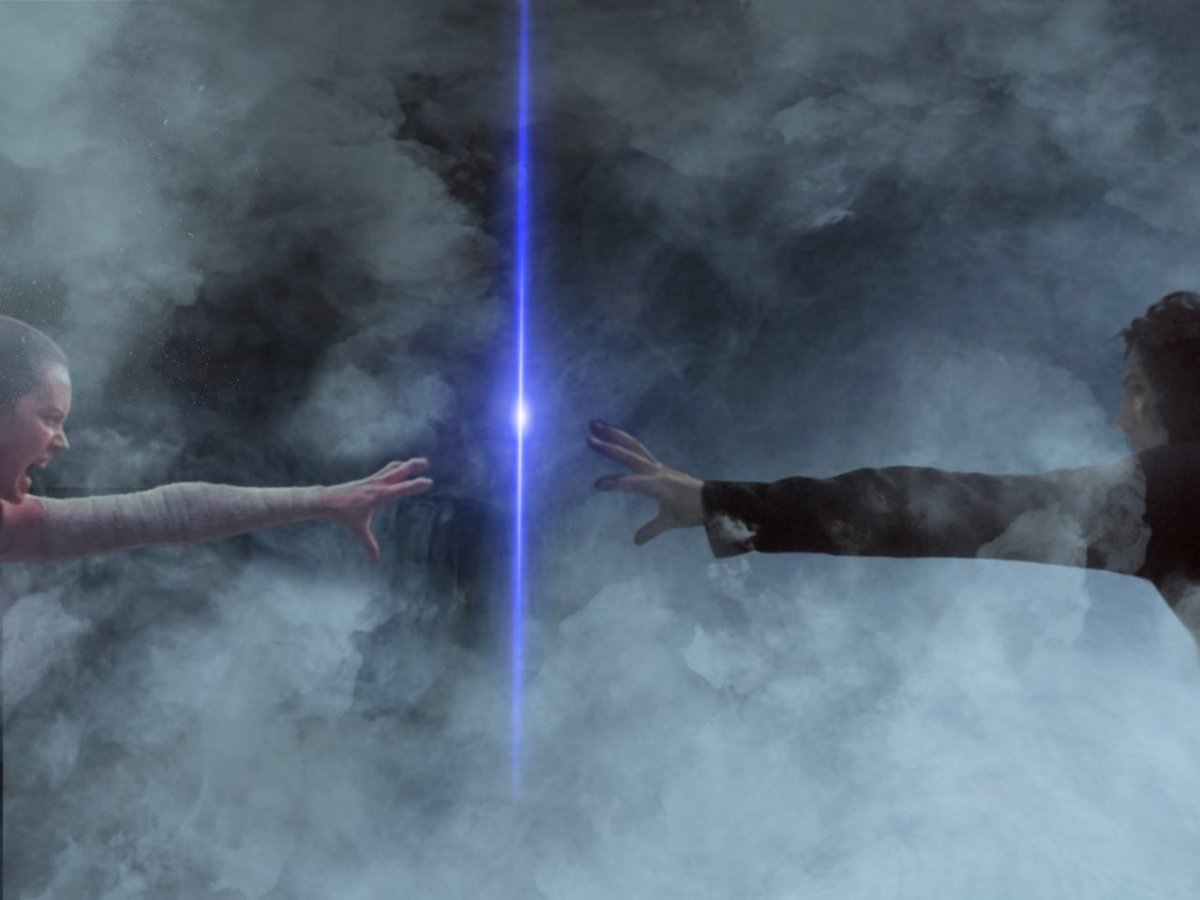 KC10_30's tweet photo. Ben! Grab my hand! I can get you out! https://t.co/VvUrxs0HNr