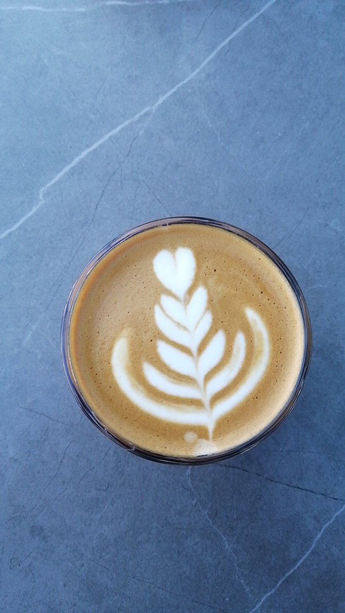 مشروب اسمه نام اذا انت زلمة :