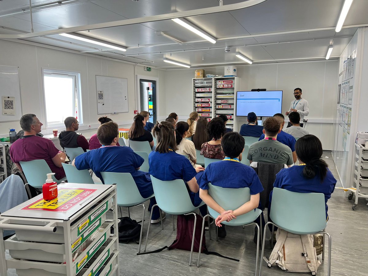 A great MDT sim day <a href="/Leic_hospital/">Leicester's Hospitals</a> in partnership between ED and Anaes/ICM. Doctors, ACPs and Nurses present for the HALO sim day. Hard work pays off. Really glad it came off well again, such a great team. Can read more here:

em3learn.com/halo-sim-days