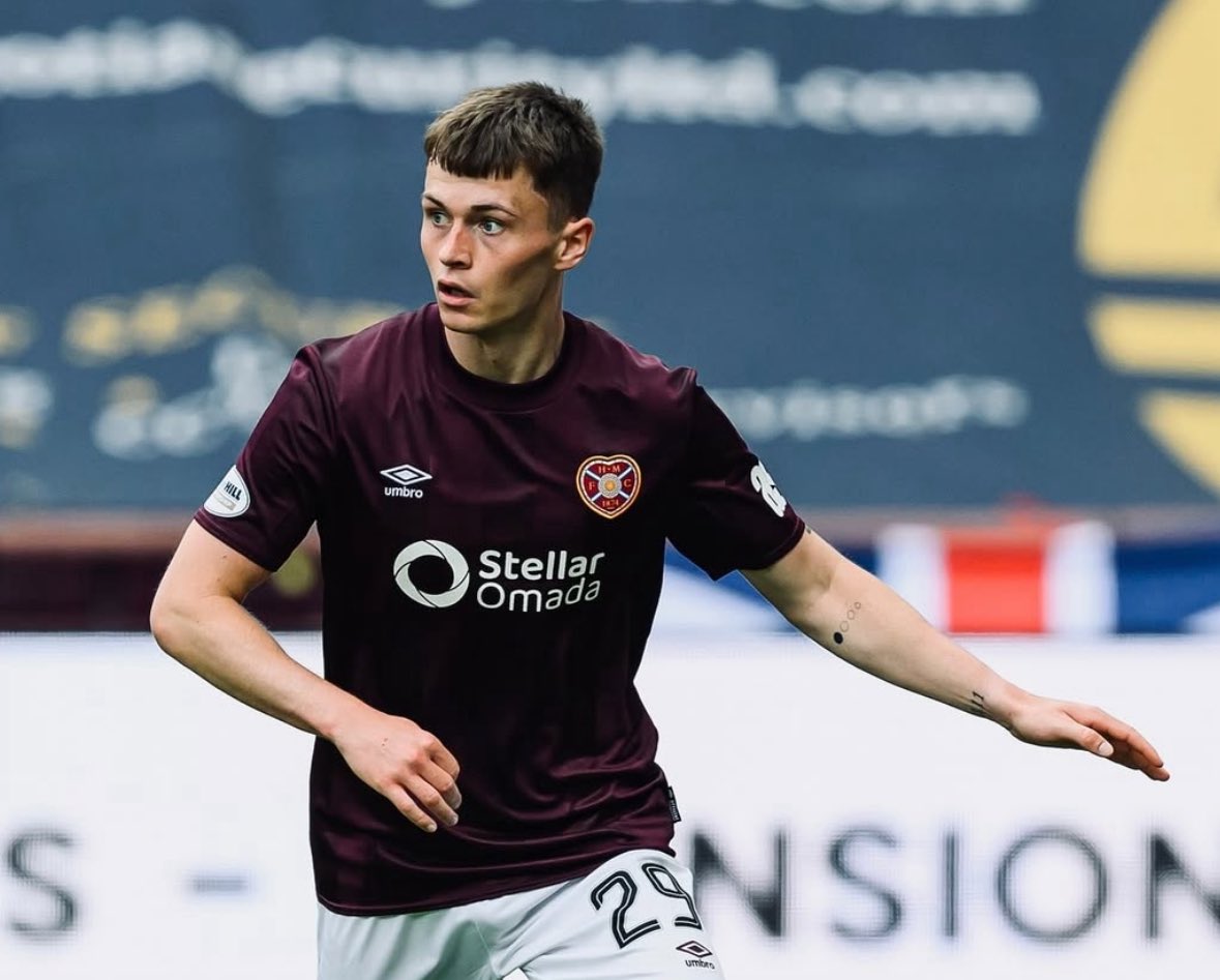 🚨🇬🇷 Excl: AEK Athens agree deal to sign James Penrice from Scottish side Hearts.

Penrice was Player of the Season last season for Hearts and he will now move to Greece soon. 🟡⚫️