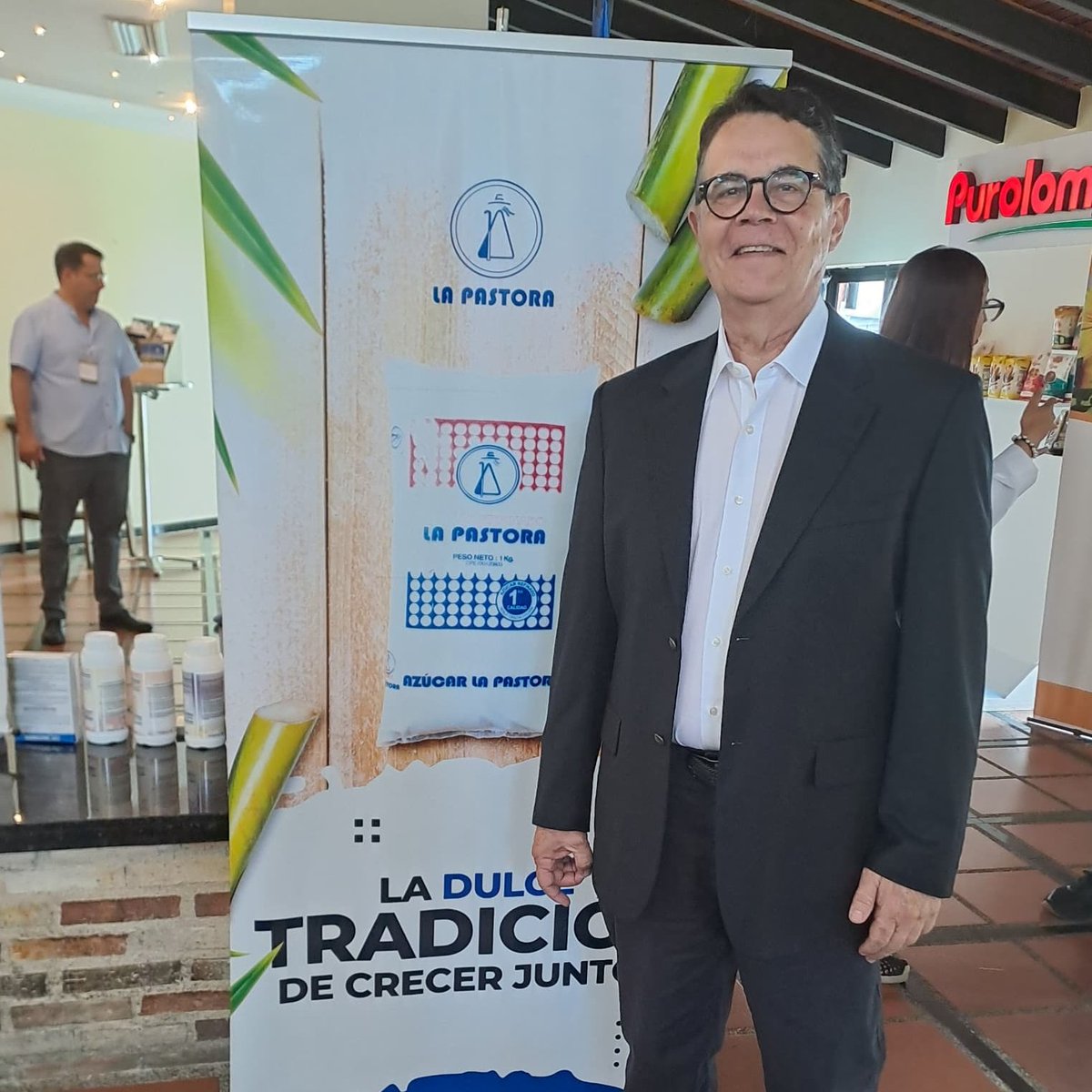Felicitamos al Lcdo. José Ricardo Álvarez por su destacada labor y merecido reconocimiento como primer vicepresidente de <a href="/FEDEAGRODIGITAL/">FEDEAGRO | SEMBRANDO FUTURO</a>  👏

Su liderazgo y compromiso son fundamentales para el desarrollo del sector agrícola.🎋

¡Enhorabuena!🙌