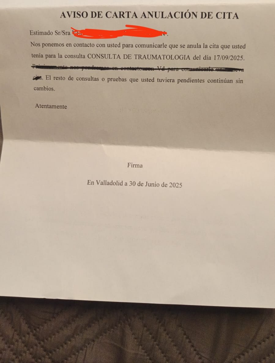 veropucela's tweet photo. @sanidadgob la sanidad pública que tenemos... Manda narices...esperando desde febrero para que cancelen la cita... Luego que la gente va a la privada! https://t.co/36ikBctb2W